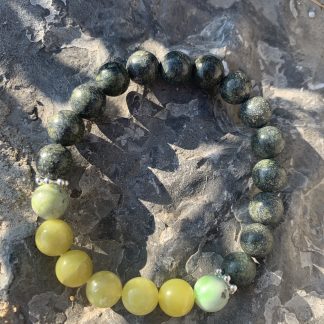 Minerální náramek "Serpentin, regalit a peridot"